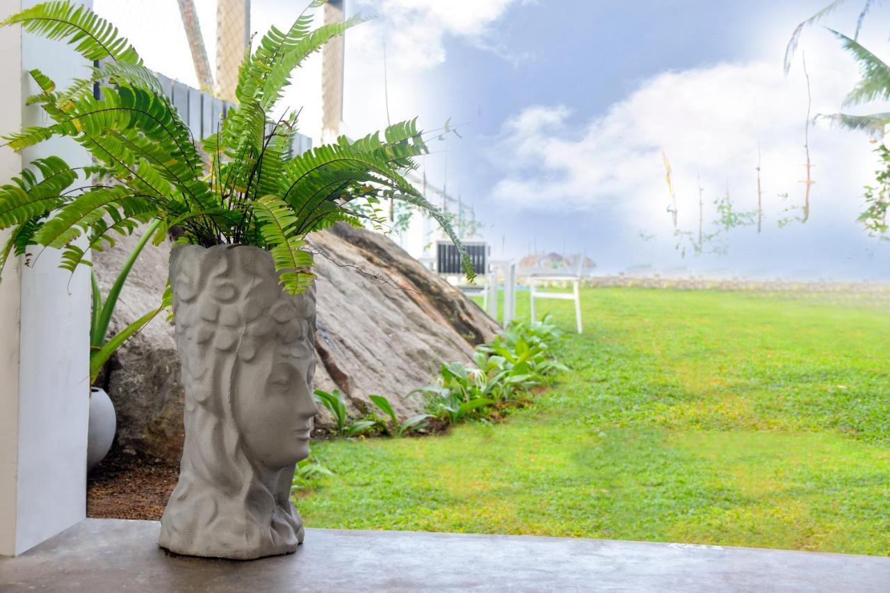 Kavin Beach Hotel Hikkaduwa Exteriér fotografie