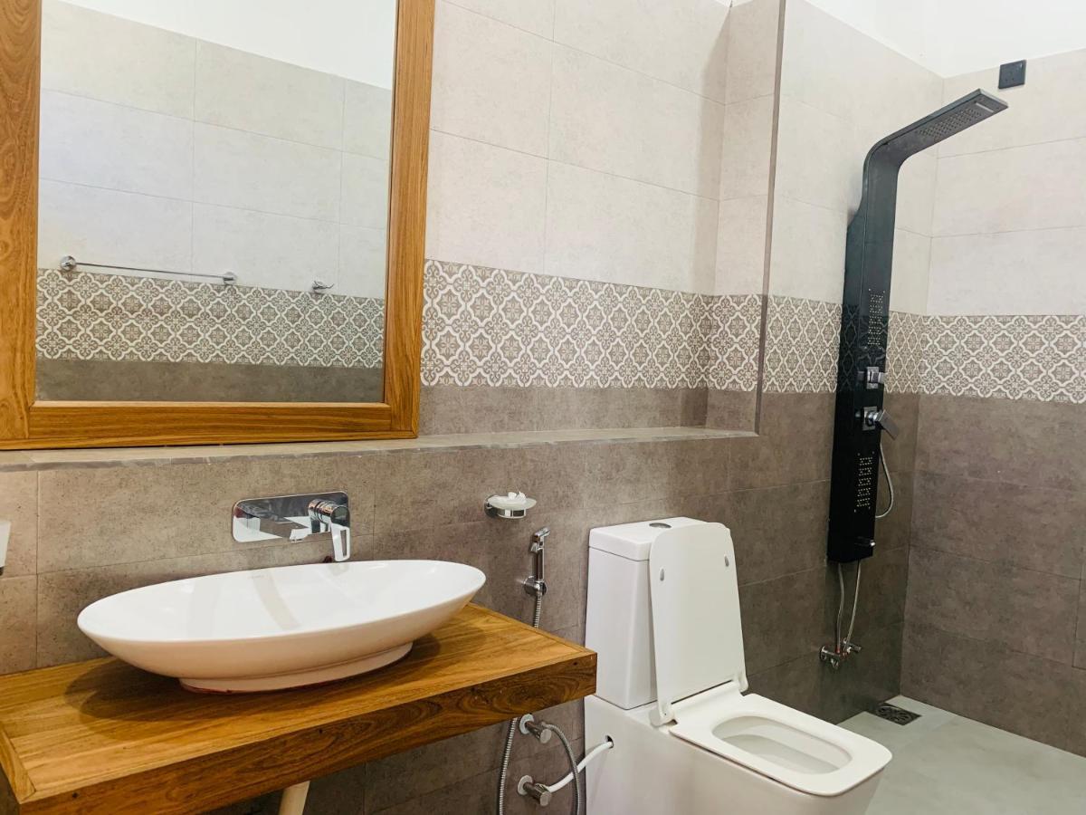 Kavin Beach Hotel Hikkaduwa Exteriér fotografie
