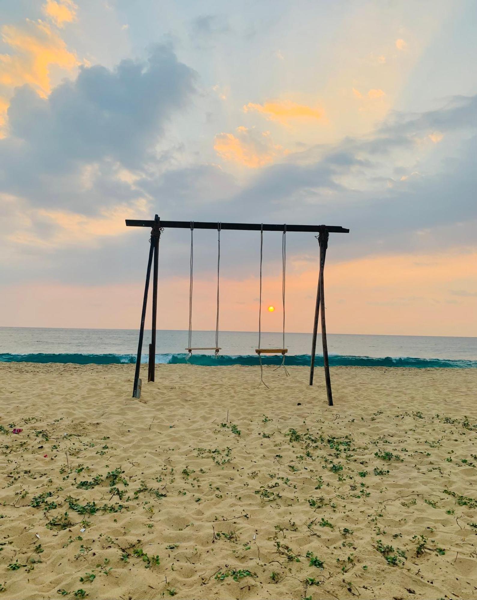 Kavin Beach Hotel Hikkaduwa Exteriér fotografie